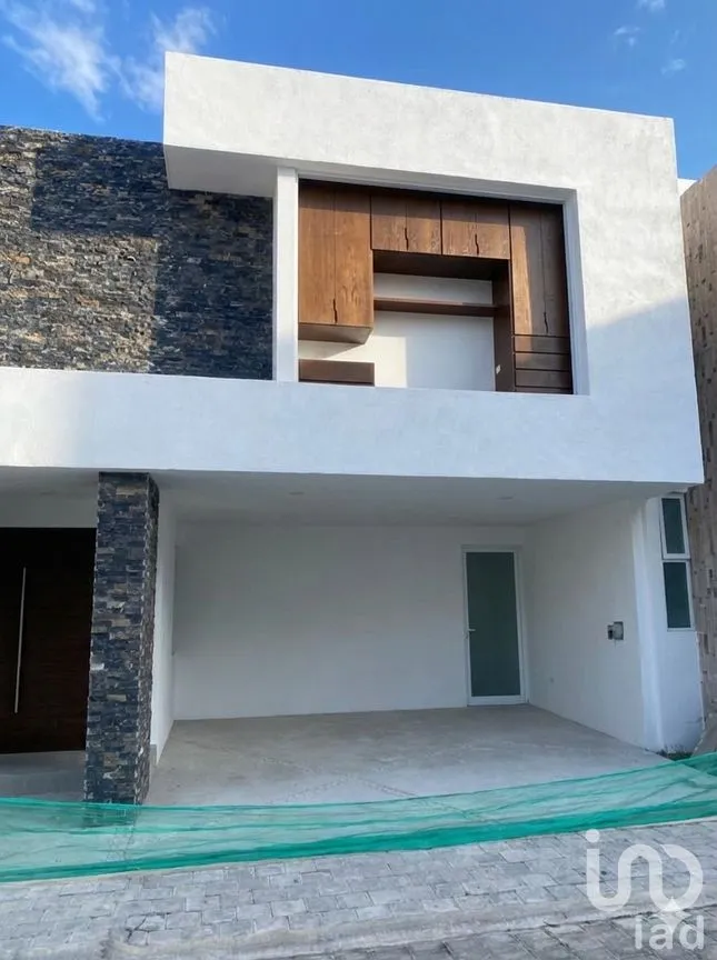 Casa en Venta en Campestre Haras, Amozoc, Puebla | NEX-287054 | iad México | Foto 1 de 16