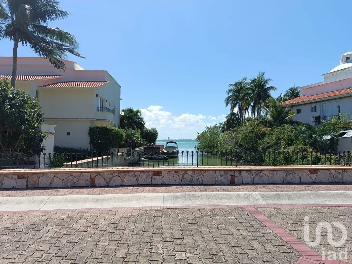 Casa en Venta en Zona Hotelera, Benito Juárez, Quintana Roo | NEX-264580 | iad México | Foto 28 de 54