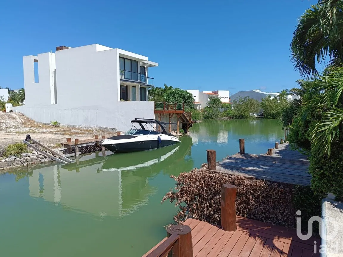 Casa en Venta en Zona Hotelera, Benito Juárez, Quintana Roo | NEX-264580 | iad México | Foto 33 de 54