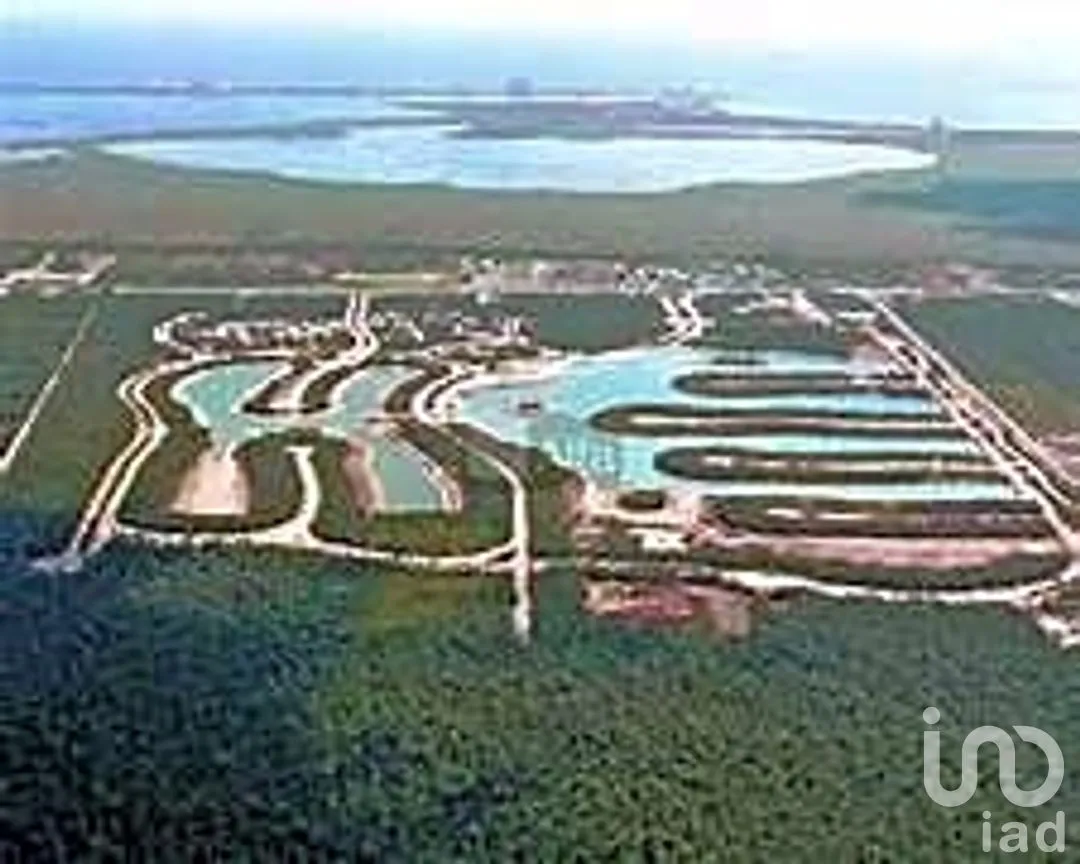 Casa en Venta en Lagos del Sol, Benito Juárez, Quintana Roo | NEX-265130 | iad México | Foto 44 de 55