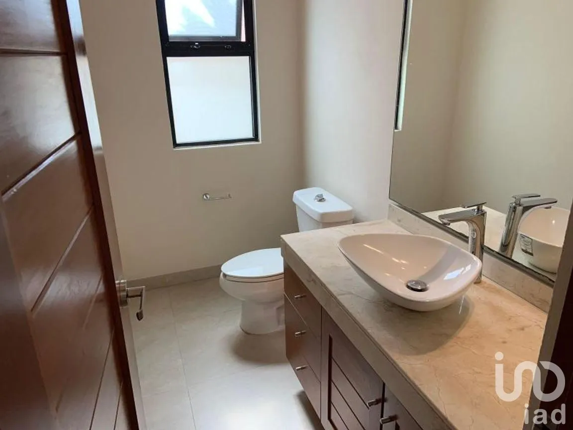 Casa en Venta en Lagos del Sol, Benito Juárez, Quintana Roo | NEX-265130 | iad México | Foto 8 de 55