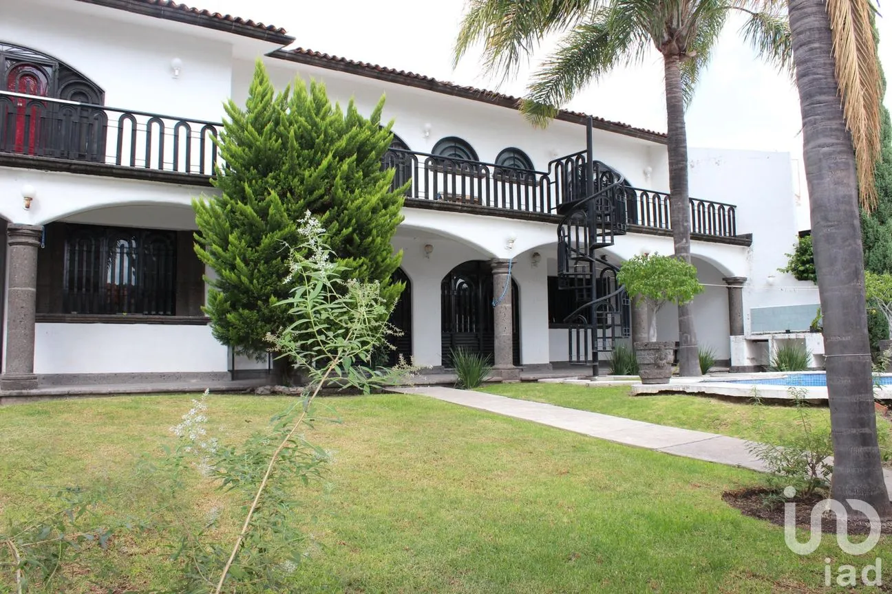 Casa en Venta en Colinas del Bosque 2a Sección, Corregidora, Querétaro | NEX-305425 | iad México | Foto 8 de 12