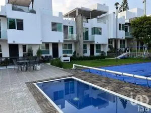 NEX-265608 - Casa en Venta, con 3 recamaras, con 2 baños, con 113 m2 de construcción en Lomas de Trujillo, CP 62763, Morelos.