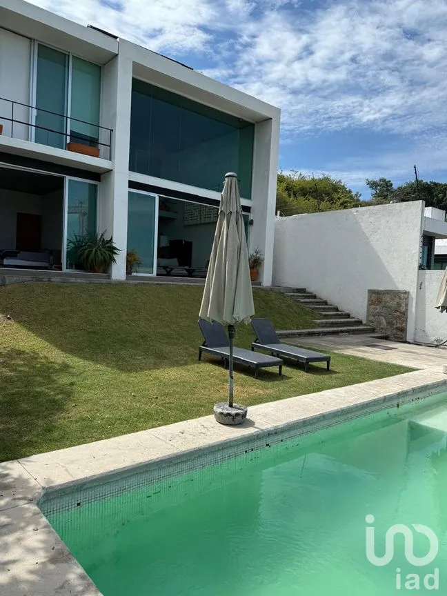 Casa en Venta en Tequesquitengo, Jojutla, Morelos | NEX-294420 | iad México | Foto 1 de 13
