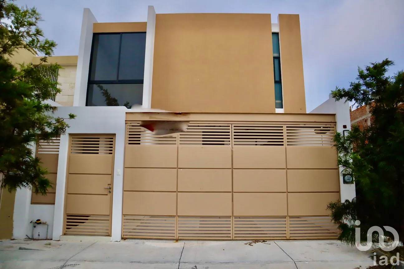 Casa en Venta en Albaterra Residencial, Colima, Colima | NEX-286757 | iad México | Foto 1 de 15