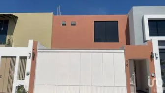 NEX-287305 - Casa en Venta, con 3 recamaras, con 2 baños, con 175 m2 de construcción en Albaterra Residencial, CP 28017, Colima.
