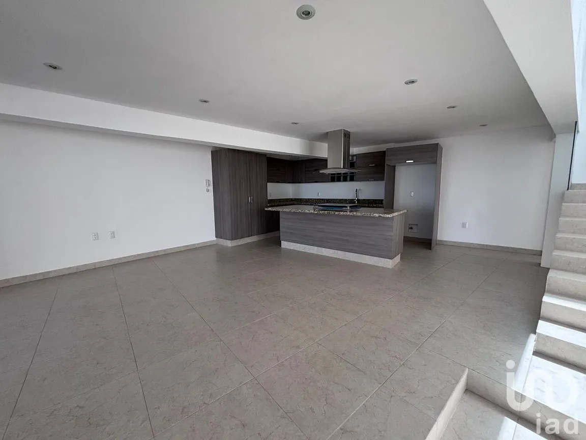 Casa en Venta en Residencial Santa Fe, León, Guanajuato | NEX-294198 | iad México | Foto 2 de 12