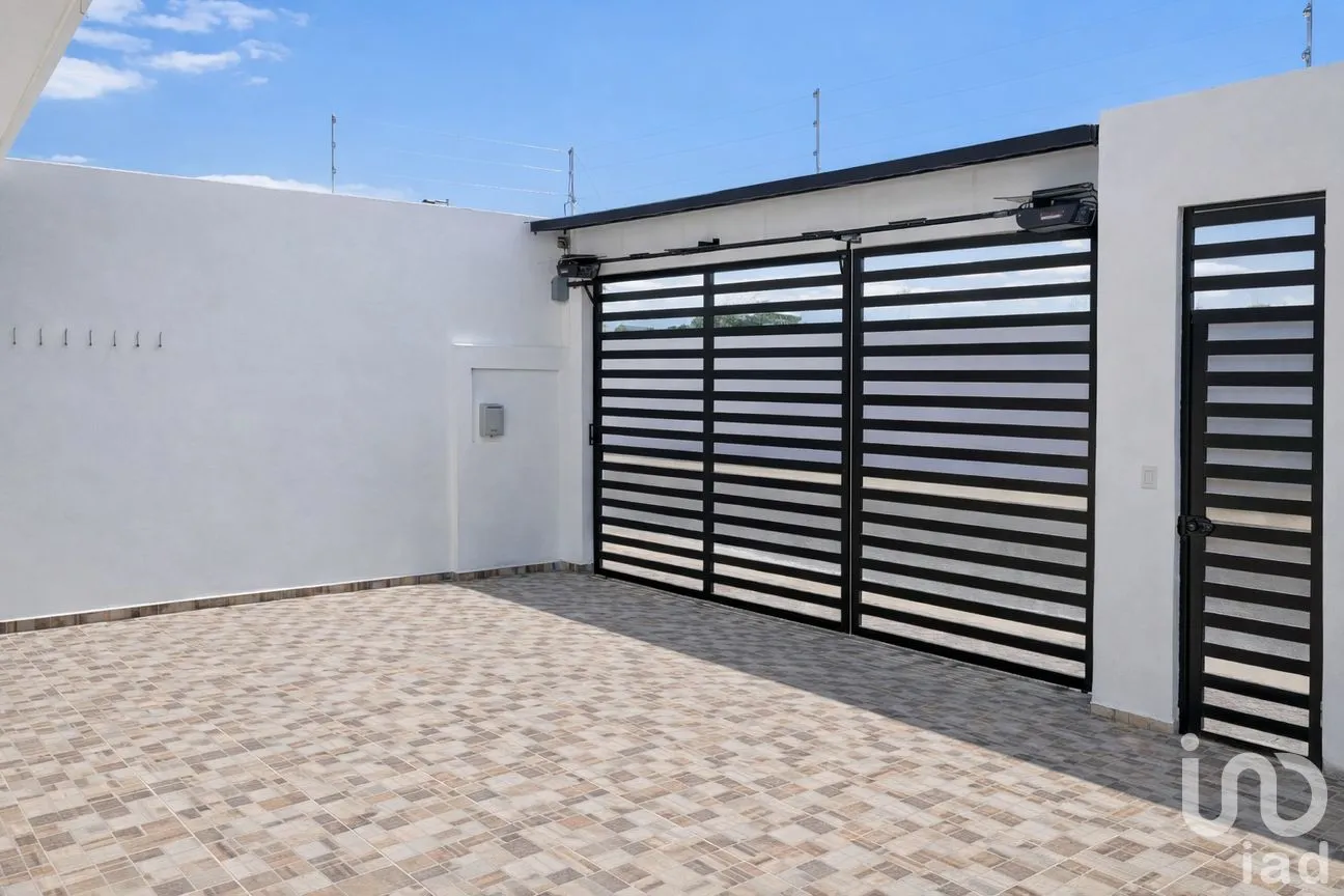 Casa en Renta en Residencial el Refugio, Querétaro, Querétaro | NEX-287066 | iad México | Foto 2 de 20