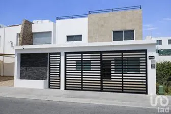 NEX-287066 - Casa en Renta, con 4 recamaras, con 5 baños, con 217 m2 de construcción en Residencial el Refugio, CP 76146, Querétaro.