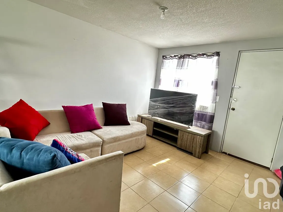 Casa en Venta en San Isidro La Paz 1a. Sección, Nicolás Romero, México | NEX-283639 | iad México | Foto 3 de 12