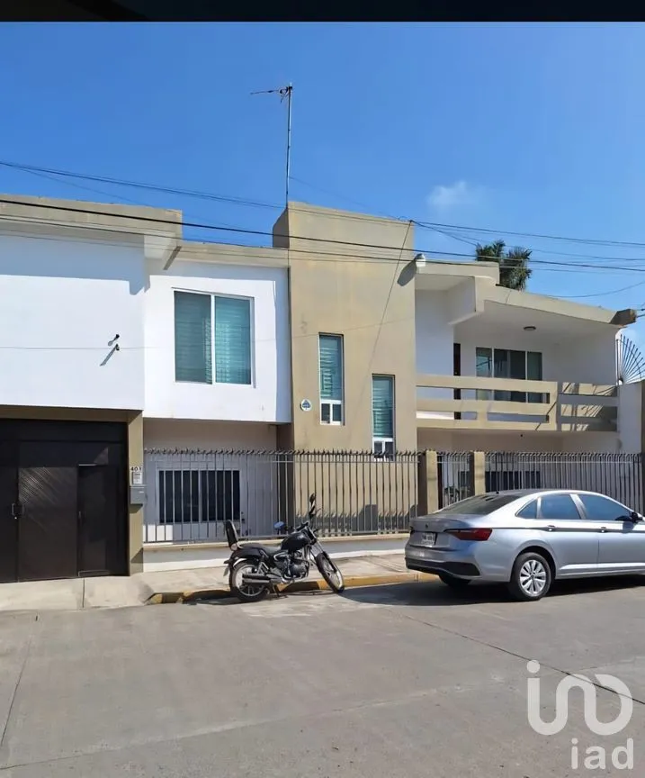 Casa en Venta en Chapultepec, Poza Rica de Hidalgo, Veracruz de Ignacio de la Llave | NEX-265915 | iad México | Foto 2 de 10