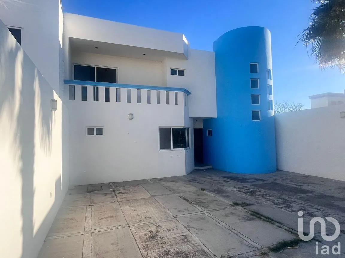 Casa en Venta en Gardenias Privadas Residencial, Durango, Durango | NEX-290865 | iad México | Foto 1 de 29