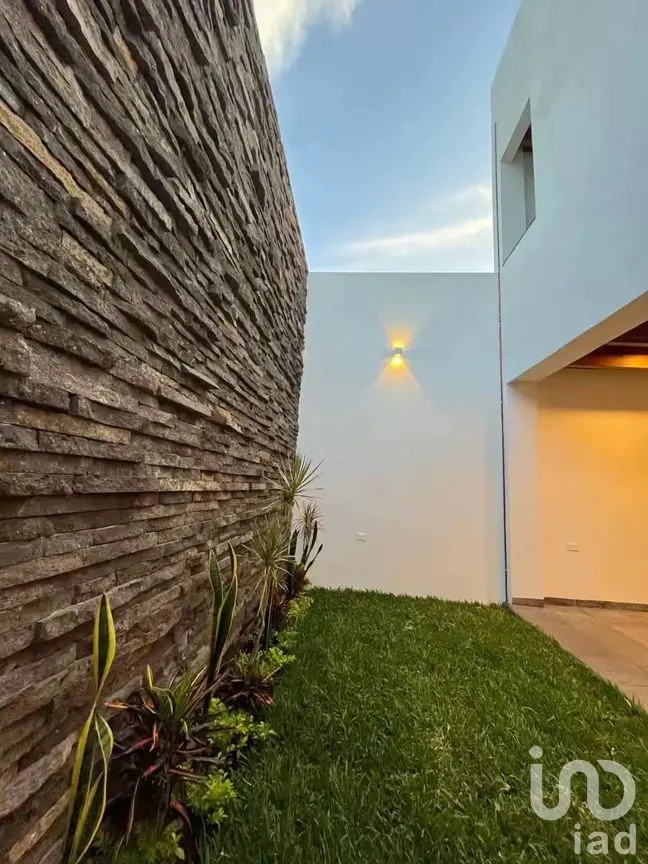 Casa en Venta en Ahuatepec, Cuernavaca, Morelos | NEX-289564 | iad México | Foto 3 de 17