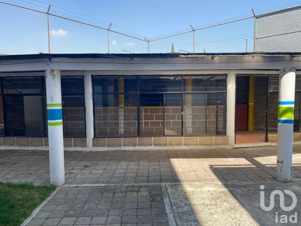 Edificio en Venta en Santa María Magdalena Ocotitlán, Metepec, México | NEX-287396 | iad México | Foto 11 de 26