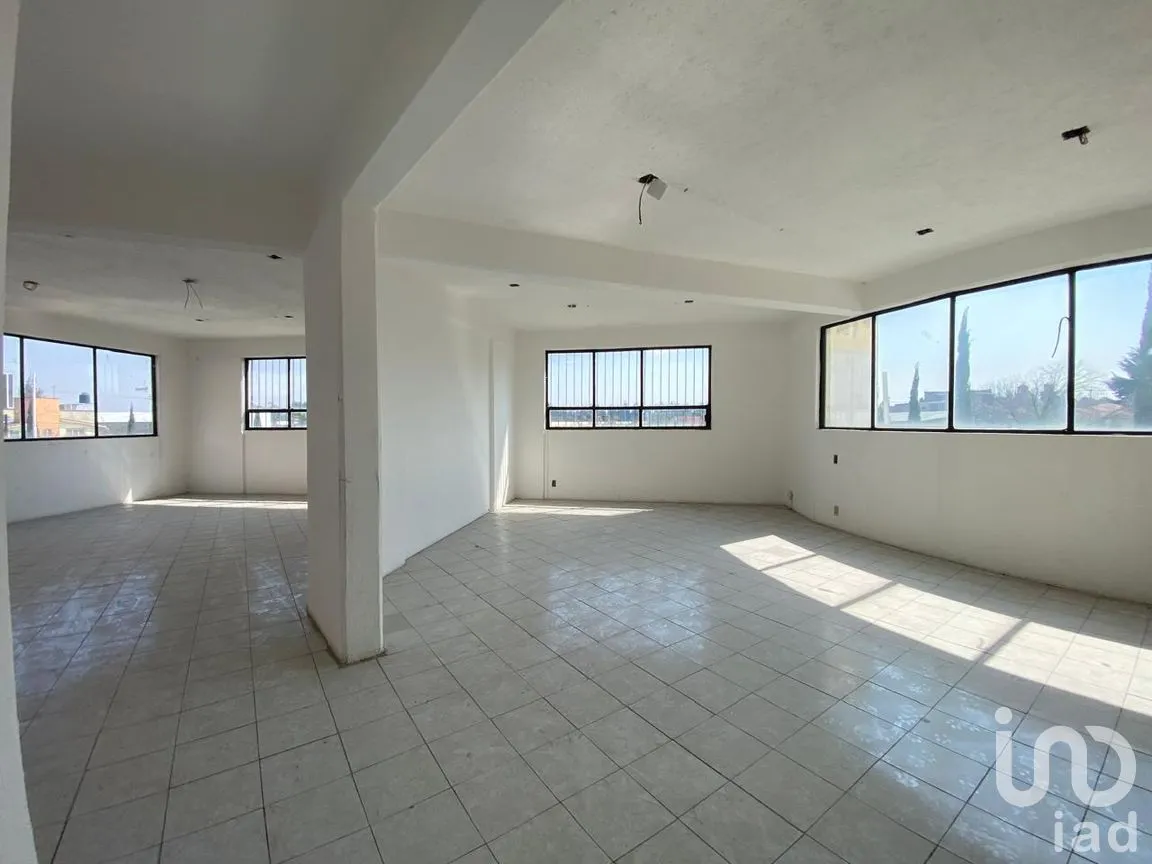 Edificio en Venta en Santa María Magdalena Ocotitlán, Metepec, México | NEX-287396 | iad México | Foto 13 de 26