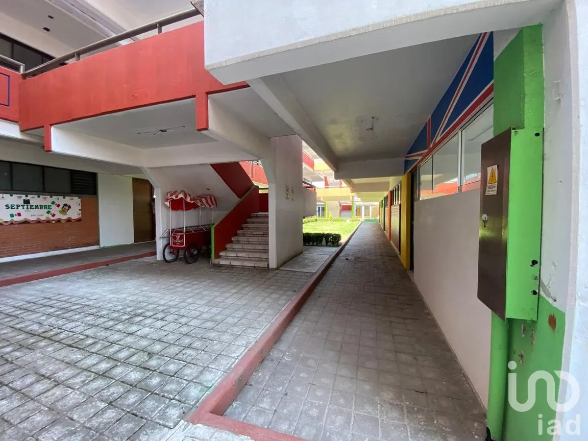 Edificio en Venta en Santa María Magdalena Ocotitlán, Metepec, México | NEX-287396 | iad México | Foto 5 de 26