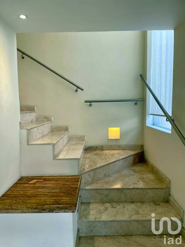 Casa en Venta en Del Valle Centro, Benito Juárez, Ciudad de México | NEX-292507 | iad México | Foto 8 de 23
