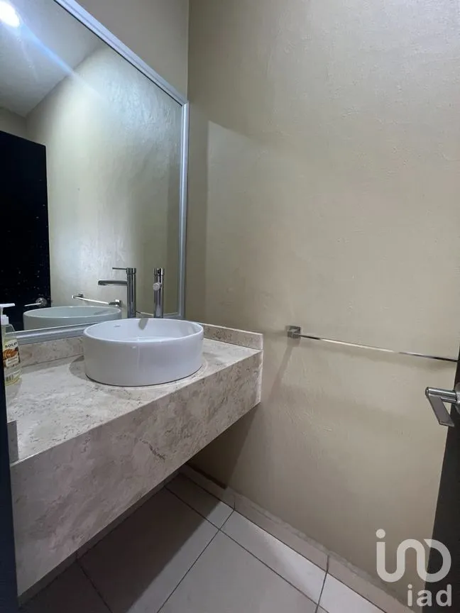 Casa en Venta en Ciudad Granja, Zapopan, Jalisco | NEX-299325 | iad México | Foto 9 de 42