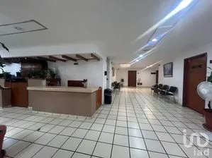 NEX-304313 - Oficina en Renta, con 1 recamara, con 15 m2 de construcción.