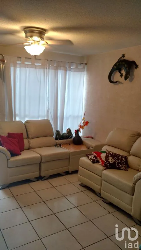 Casa en Venta en Conjunto Urbano Ayuntamiento 2000, Temixco, Morelos | NEX-17079 | iad México | Foto 3 de 10
