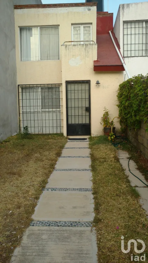 Casa en Venta en Conjunto Urbano Ayuntamiento 2000, Temixco, Morelos | NEX-17079 | iad México | Foto 9 de 10