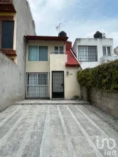 NEX-17079 - Casa en Venta, con 2 recamaras, con 1 baño, con 57 m2 de construcción en Conjunto Urbano Ayuntamiento 2000, CP 62588, Morelos.