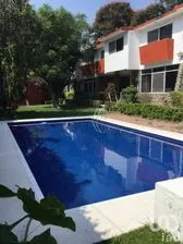 NEX-197771 - Casa en Venta, con 3 recamaras, con 2 baños, con 140 m2 de construcción en Lomas de Cuernavaca, CP 62584, Morelos.
