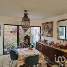 NEX-260994 - Casa en Venta, con 3 recamaras, con 2 baños, con 162 m2 de construcción.