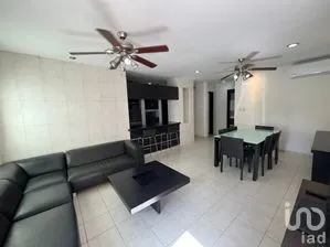 NEX-283583 - Departamento en Venta, con 2 recamaras, con 3 baños, con 112 m2 de construcción en Campestre, CP 97120, Yucatán.