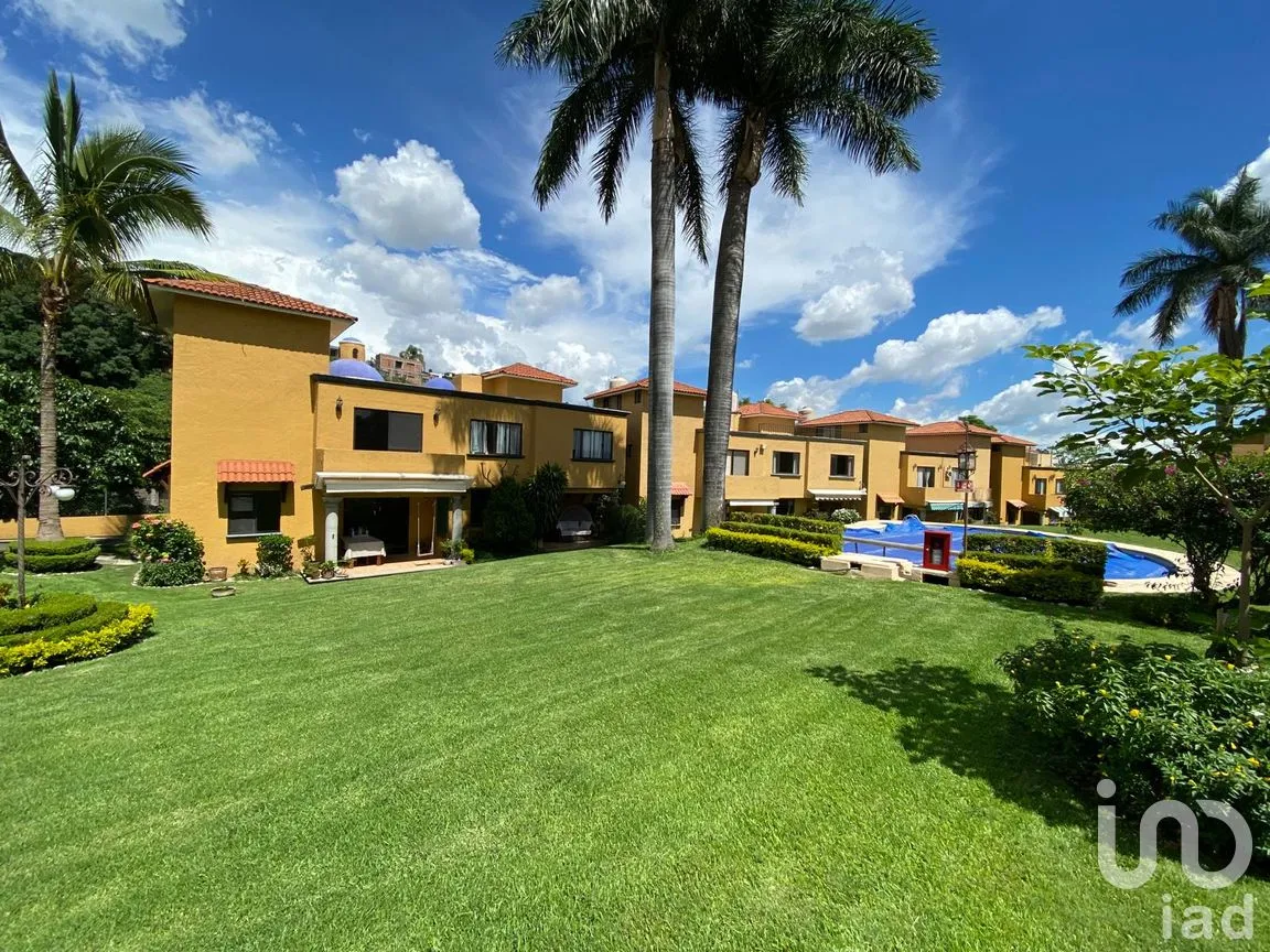 Casa en Venta en Chapultepec, Cuernavaca, Morelos | NEX-297771 | iad México | Foto 2 de 15