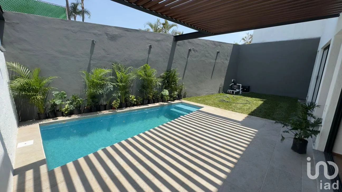 Casa en Venta en Delicias, Cuernavaca, Morelos | NEX-299711 | iad México | Foto 1 de 20