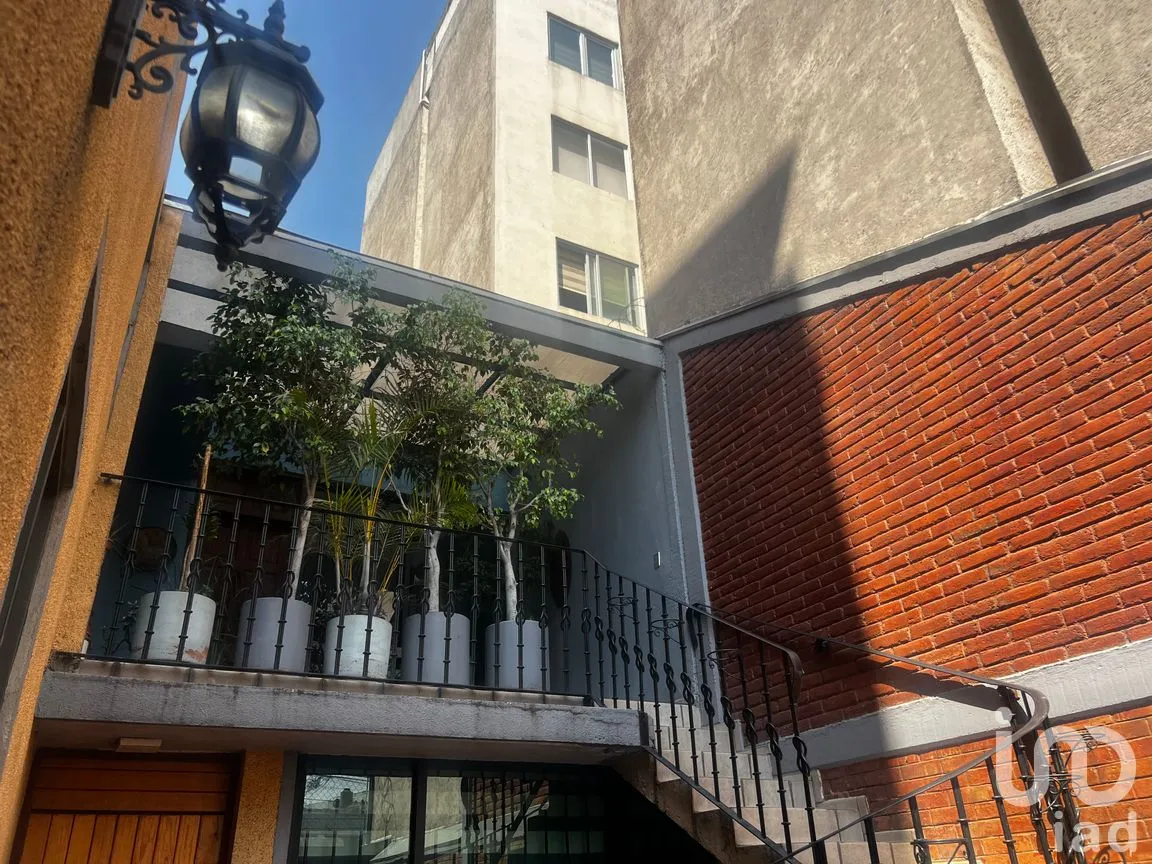 Casa en Venta en Xotepingo, Coyoacán, Ciudad de México | NEX-293682 | iad México | Foto 1 de 12