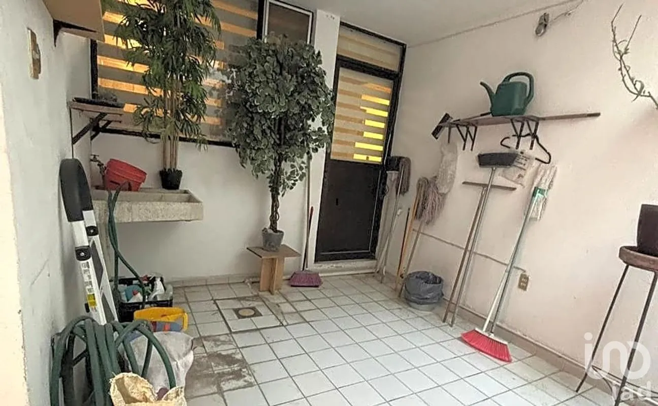 Cuarto en Renta en Centro, Querétaro, Querétaro | NEX-290782 | iad México | Foto 9 de 12