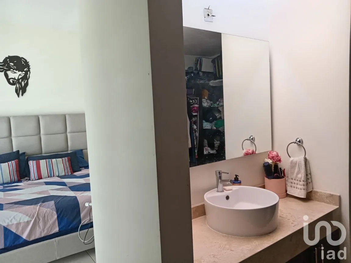 Casa en Venta en Residencial el Refugio, Querétaro, Querétaro | NEX-283964 | iad México | Foto 3 de 28