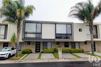 NEX-283964 - Casa en Venta, con 3 recamaras, con 2 baños, con 146 m2 de construcción en Residencial el Refugio, CP 76146, Querétaro.