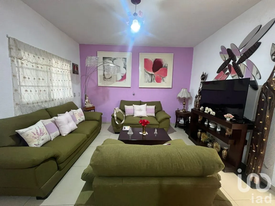 Casa en Venta en Las Juntitas, San Pedro Tlaquepaque, Jalisco | NEX-286634 | iad México | Foto 2 de 13