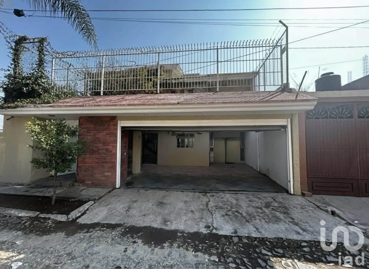 Casa en Venta en Santa Anita, San Pedro Tlaquepaque, Jalisco | NEX-287405 | iad México | Foto 1 de 32