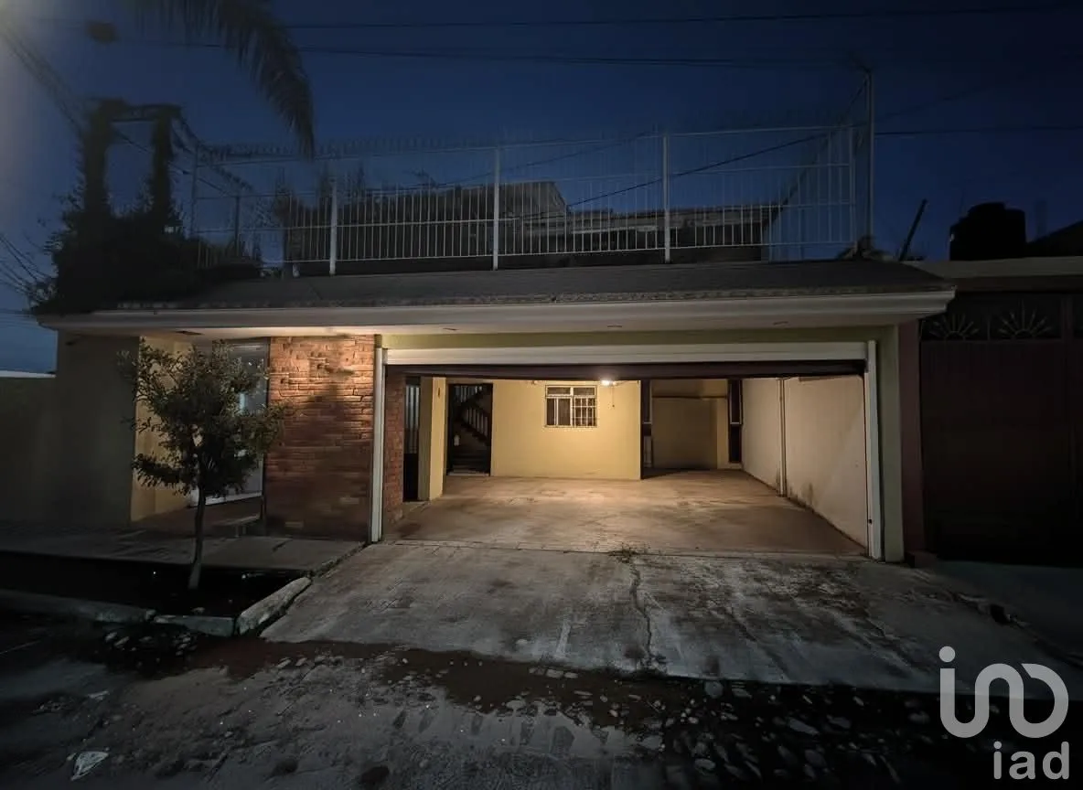Casa en Venta en Santa Anita Residencial, San Pedro Tlaquepaque, Jalisco | NEX-289857 | iad México | Foto 1 de 33