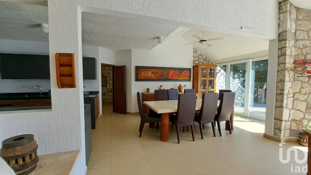 Casa en Venta en Tequesquitengo, Jojutla, Morelos | NEX-287393 | iad México | Foto 3 de 20