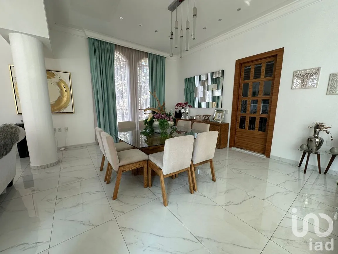 Casa en Venta en Bugambilias, Zapopan, Jalisco | NEX-291003 | iad México | Foto 13 de 48