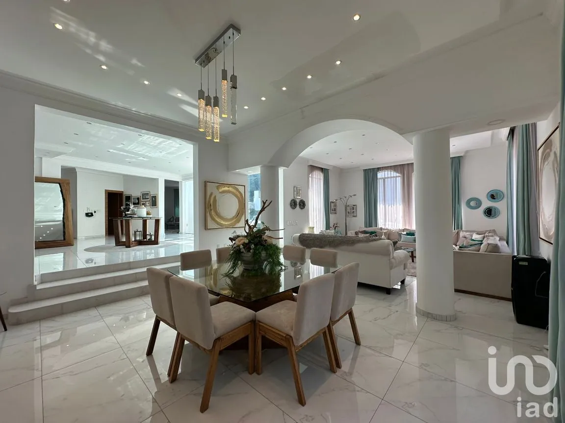 Casa en Venta en Bugambilias, Zapopan, Jalisco | NEX-291003 | iad México | Foto 14 de 48