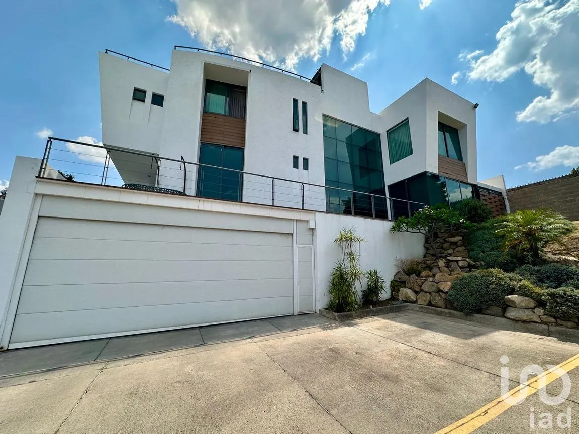 Casa en Venta en Bugambilias, Zapopan, Jalisco | NEX-298897 | iad México | Foto 4 de 76