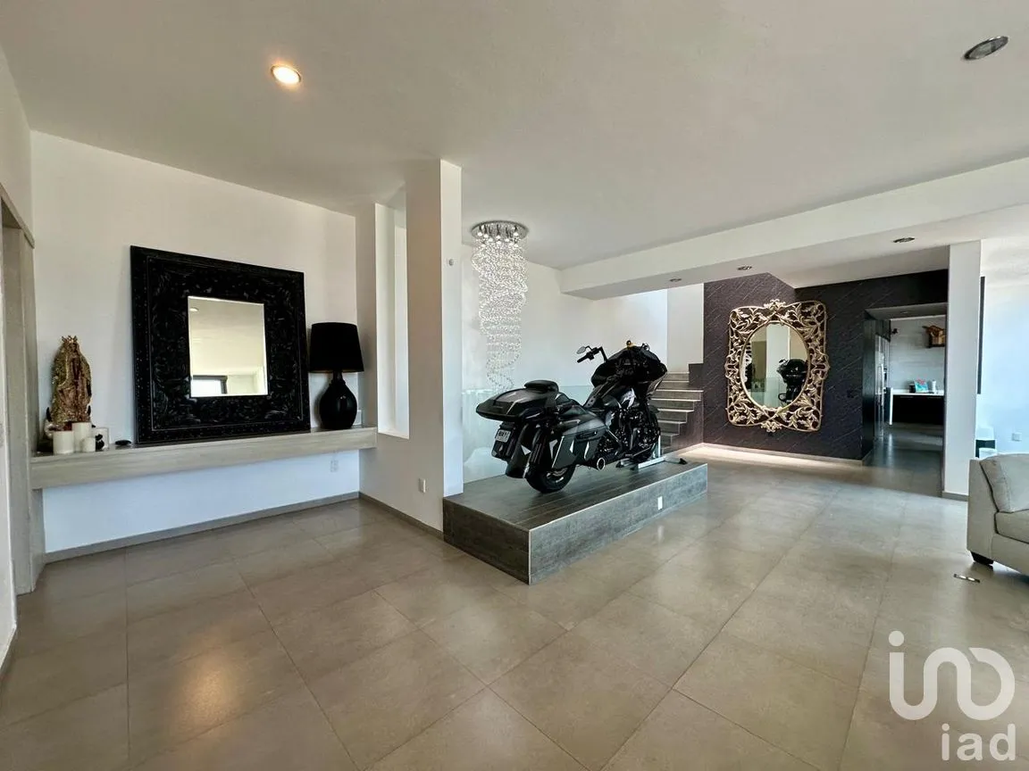 Casa en Venta en Bugambilias, Zapopan, Jalisco | NEX-298897 | iad México | Foto 6 de 76