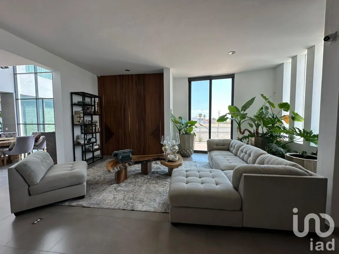 Casa en Venta en Bugambilias, Zapopan, Jalisco | NEX-298897 | iad México | Foto 8 de 76