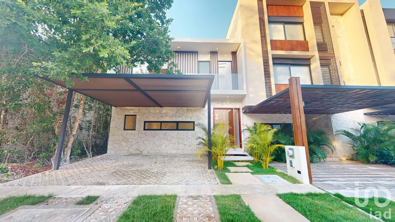 Casa en Venta en Ciudad Mayakoba, Solidaridad, Quintana Roo | NEX-286934 | iad México | Foto 2 de 16
