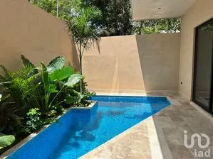 NEX-286938 - Casa en Venta, con 3 recamaras, con 3 baños, con 298 m2 de construcción en Ciudad Mayakoba, CP 77724, Quintana Roo.