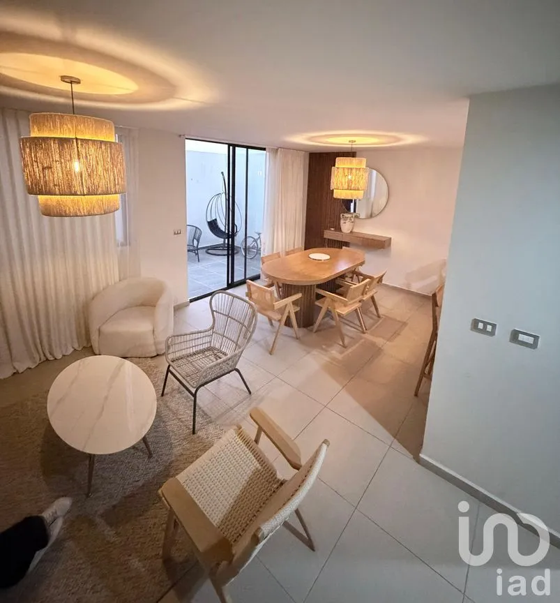 Casa en Renta en Bosques Santa Anita, Tlajomulco de Zúñiga, Jalisco | NEX-285554 | iad México | Foto 2 de 37