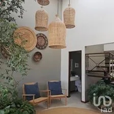 NEX-286285 - Casa en Venta, con 3 recamaras, con 2 baños, con 220 m2 de construcción en San Andrés Ocotlán, CP 52220, México.