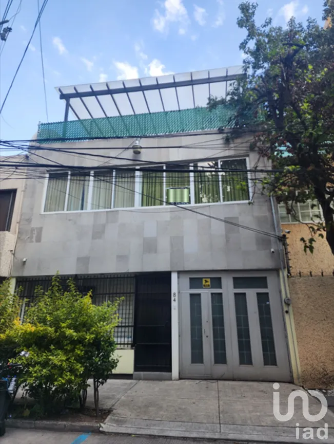 Casa en Venta en Nochebuena, Benito Juárez, Ciudad de México | NEX-287310 | iad México | Foto 1 de 13
