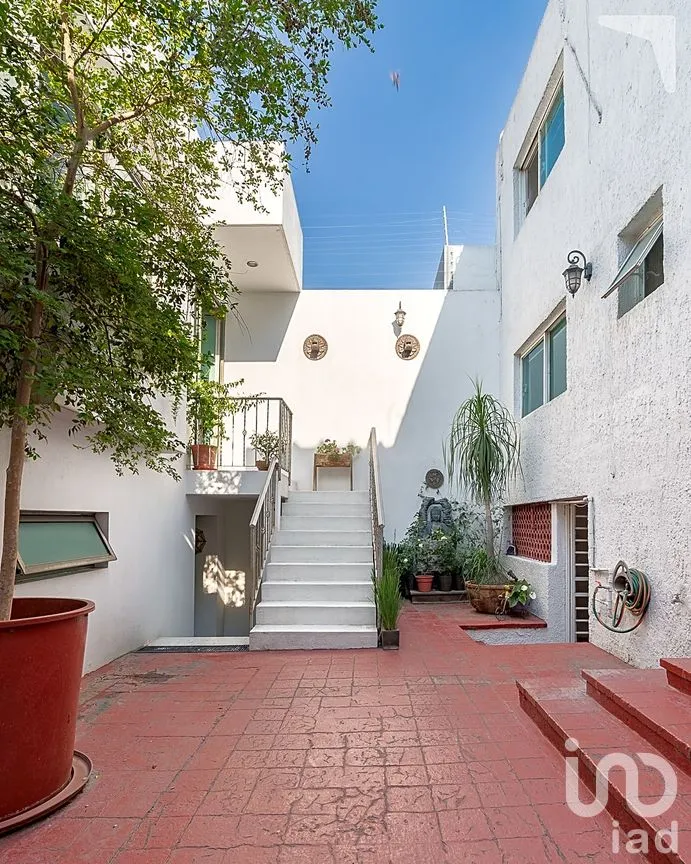 Casa en Venta en Jardines del Bosque Centro, Guadalajara, Jalisco | NEX-306772 | iad México | Foto 3 de 17